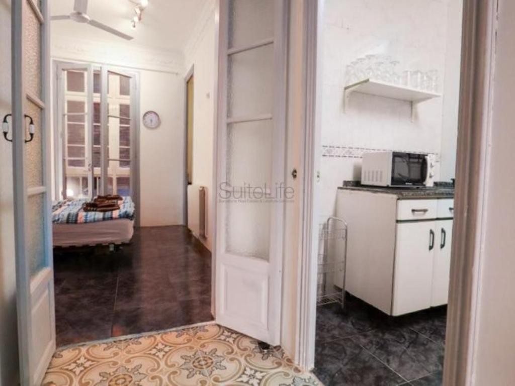 Spacious Aptmt Close To Pl Universidad And Pl Catalunya, 2,5 Bedrooms, Balcony, Heating, Elevator Min 31 Nights バルセロナ エクステリア 写真